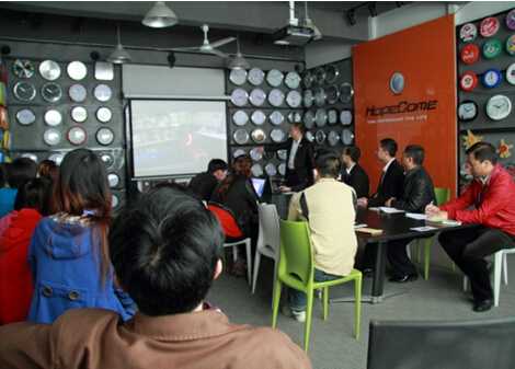 2013年7月22日企業(yè)全面戰(zhàn)略轉型升級—企業(yè)管理升級系統(tǒng)培訓 2013年7月22日企業(yè)全面戰(zhàn)略轉型升級—企業(yè)管理升級系統(tǒng)培訓