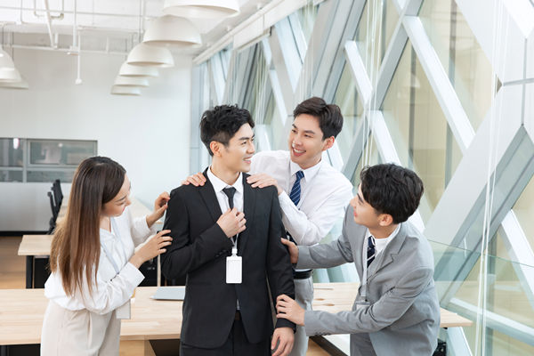 員工薪酬滿意度:企業(yè)穩(wěn)定和持續(xù)發(fā)展的關(guān)鍵因素 員工薪酬滿意度:企業(yè)穩(wěn)定和持續(xù)發(fā)展的關(guān)鍵因素