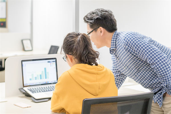 人才戰(zhàn)略升級(jí):打造企業(yè)核心競(jìng)爭(zhēng)力的重要一環(huán) 人才戰(zhàn)略升級(jí):打造企業(yè)核心競(jìng)爭(zhēng)力的重要一環(huán)