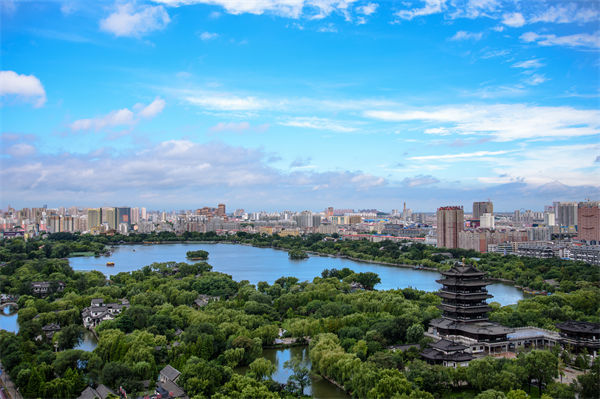 企業(yè)效益下滑，濟(jì)南企業(yè)管理咨詢?nèi)绾尉珳?zhǔn)診斷并逆勢(shì)破局？