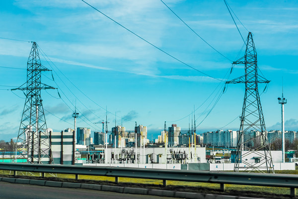 電氣行業(yè)年度經(jīng)營(yíng)計(jì)劃咨詢公司哪家好，高低壓設(shè)備產(chǎn)能怎優(yōu)化？