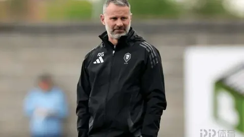 西蒙尼：点球判决公正，战局平局难分高下